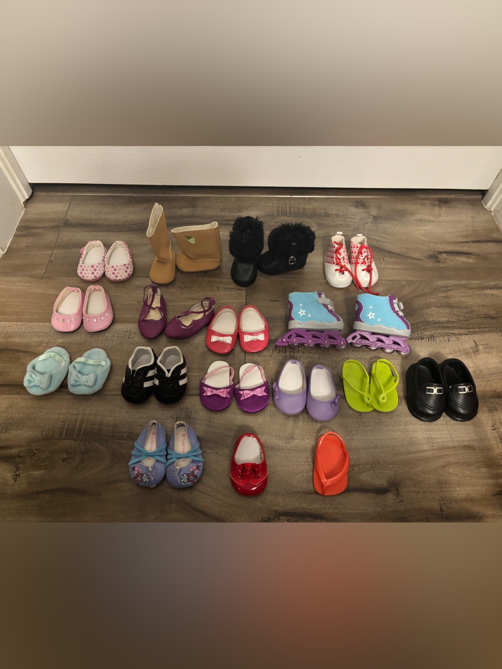 American Girl Doll shoes, 15 pairs 2 singles
